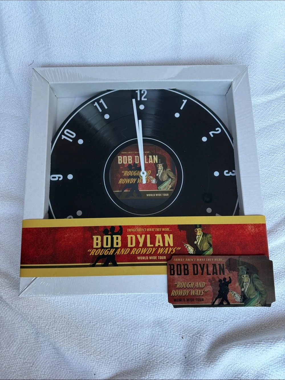 Bob Dylan 'Rough and Rowdy Ways' Vinyl Wall Clock - plus a Magnet — VIP Package